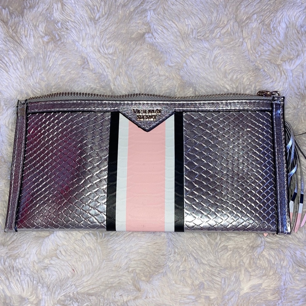 Victoria’s Secret wallet